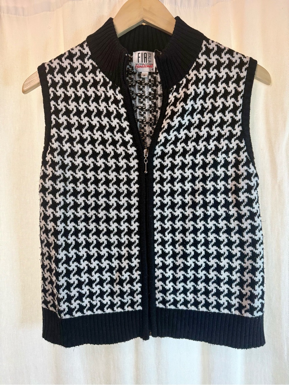 Black & White Houndstooth Zip Front Sweater Vest